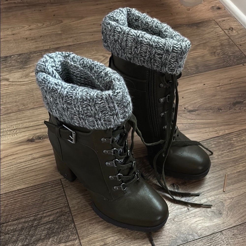 Stylish Chunky Heel Women's Boots